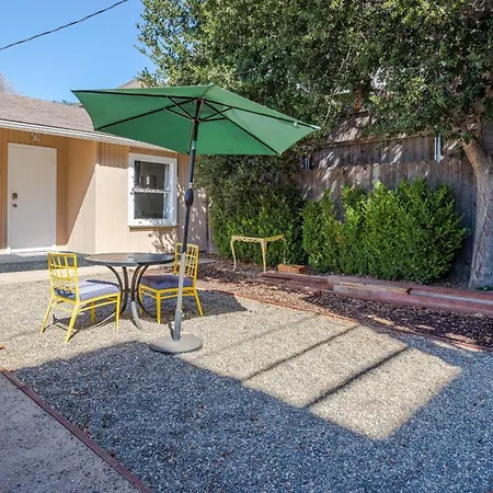 Solvang Bungalow B Exterior photo